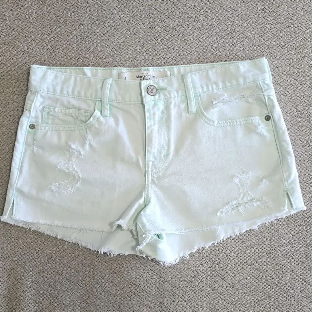 Abercrombie & Fitch Mint Green Distressed Jean Shorts - Size 4/27